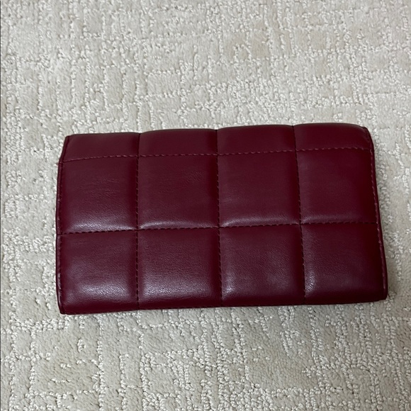 Poppy Grey Maroon Quilted Wallet - Picture 2 of 3